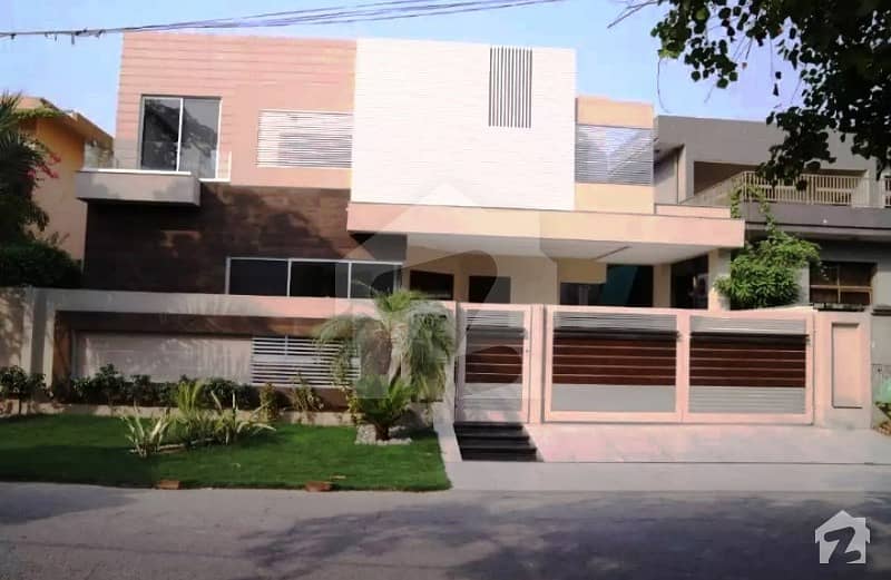 Kanal Brand New Awesome Luxury Bungalow For Sale