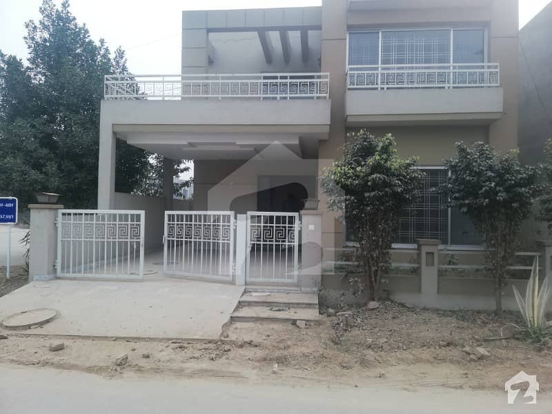 Facing Park And Corner House 60 Ft Road For Sale
