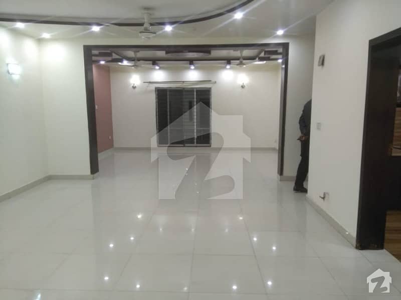 20 Marla Ideal Location Brand New Upper Portion Available For Rent With Gas In Bahria Town
