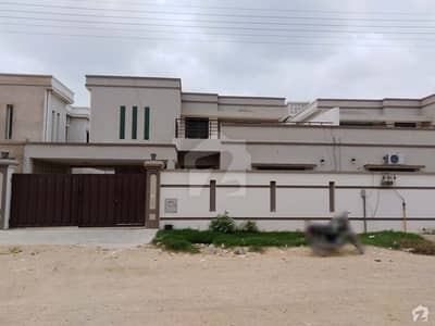 Brand New Spacious Bungalow For Sale In Falcon Complex New Malir Brand New Spacious Bungalow For Sale In Falcon Complex New Malir