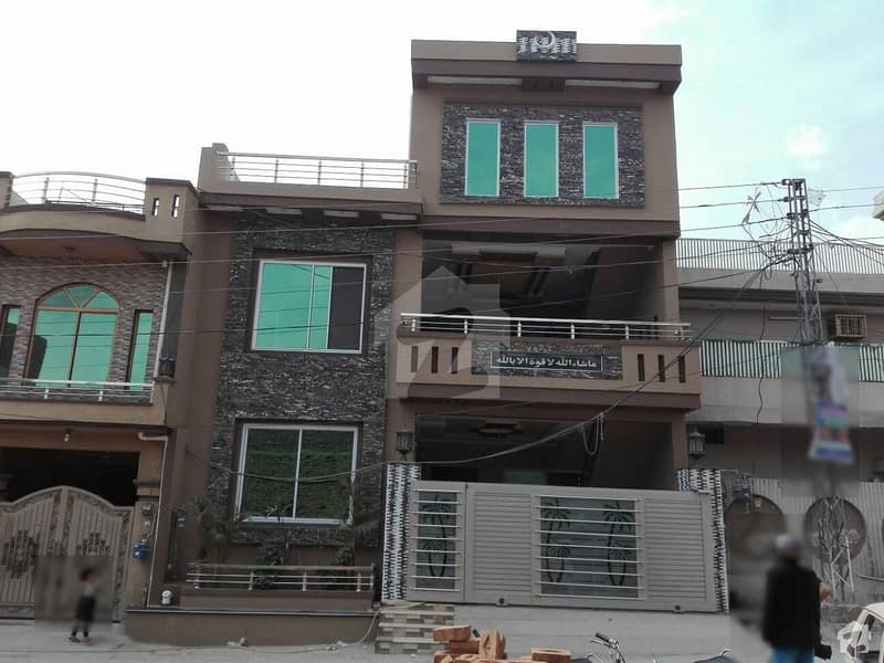 Double Storey House For Sale On Range Road