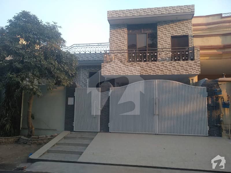 1 Kanal House Is Available For Sale  At Reasonable Price