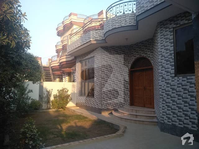 12 Marla House For Commercial Use Samanabad Poonch Road Near Hot Chilli Restaurants
