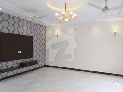1 Kanal Luxury Bungalow For Sale In State Life Society 1 Kanal Luxury Bungalow For Sale In State Life Society
