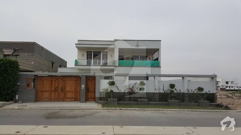 Prime Location Brand New House 1000 Sq  Yards In Phase 8