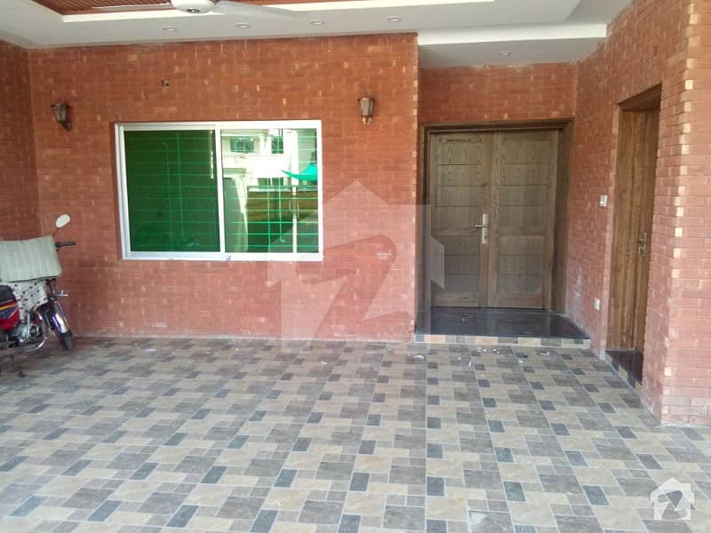 Cantt CMA Colony one kanal full house for rent very prime location