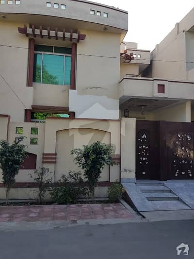 10 Marla House For Rent In Wapda Town  B4