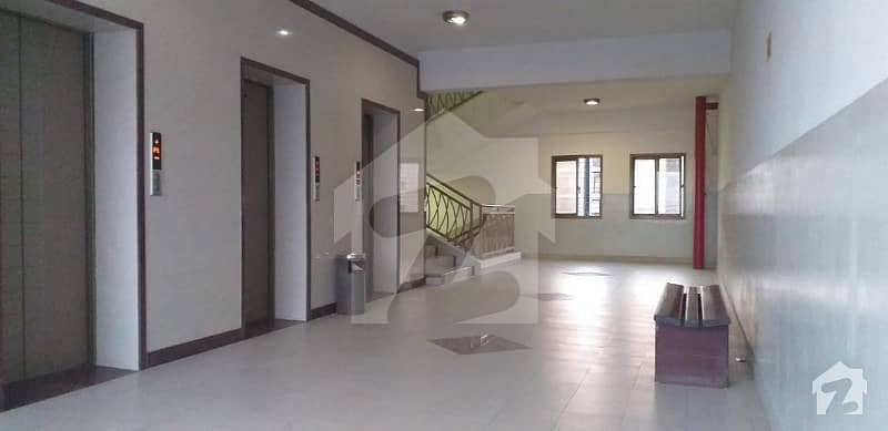 3 Bedrooms Apartment For Rent Near To Punjab Chowrangi And Bori Jmaat Khana