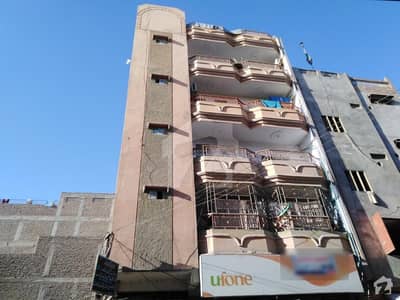 120 Sq Yard Flat Is Available For Sale
