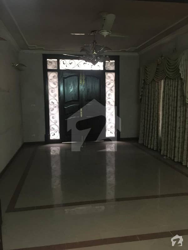 10 Marla Boulevard Corner Available For Sale In Sector G-9 Islamabad