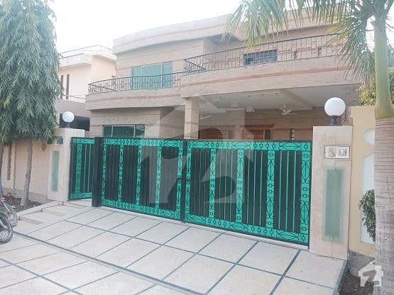 Double Unit Near To Sports Complex Bungalow For Rent In DHA Lahore