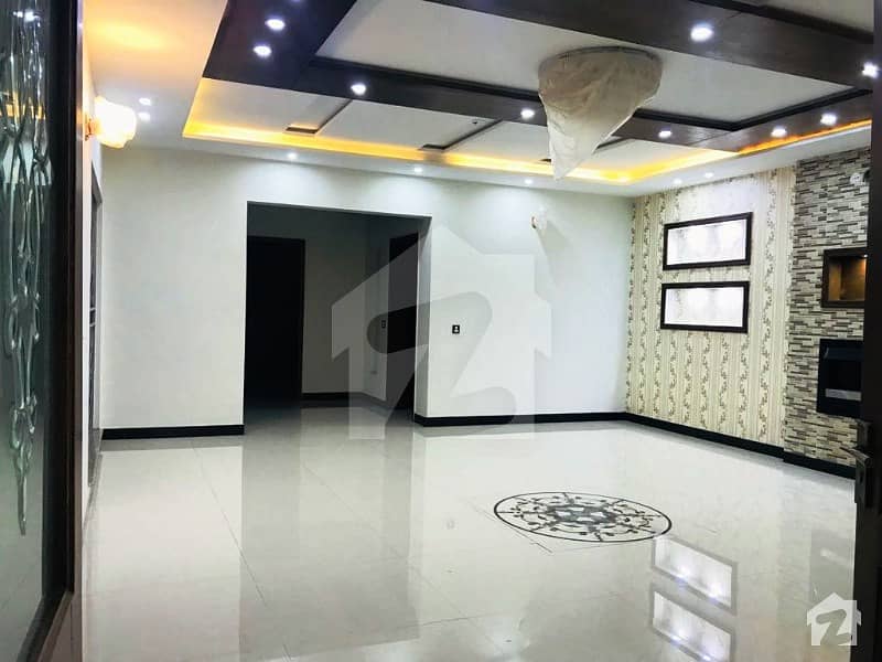 18 Marla Slightly Used  Bungalow In Pcsir Phase 2 Lahore