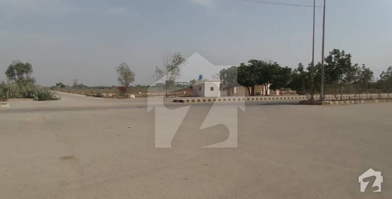 West Open 150 Square Yard Plot Residential Corner Plot Available In Gulshan E Mehran Sector 1B