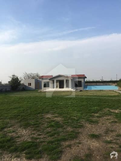 4 Kanal Luxury Farm House For Sale in Cantt