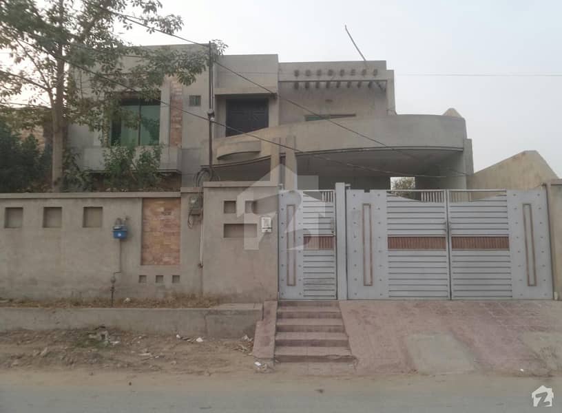 Muslim Town Sargodha Road    House For Sale