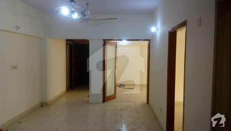 1800 SQ FIT APARTMENT 3 BED DD AT SINDHI MUSLIM BLOCK A