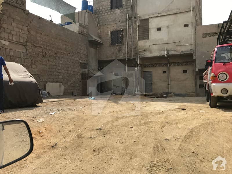 Plot For Sale In Mehmoodbad