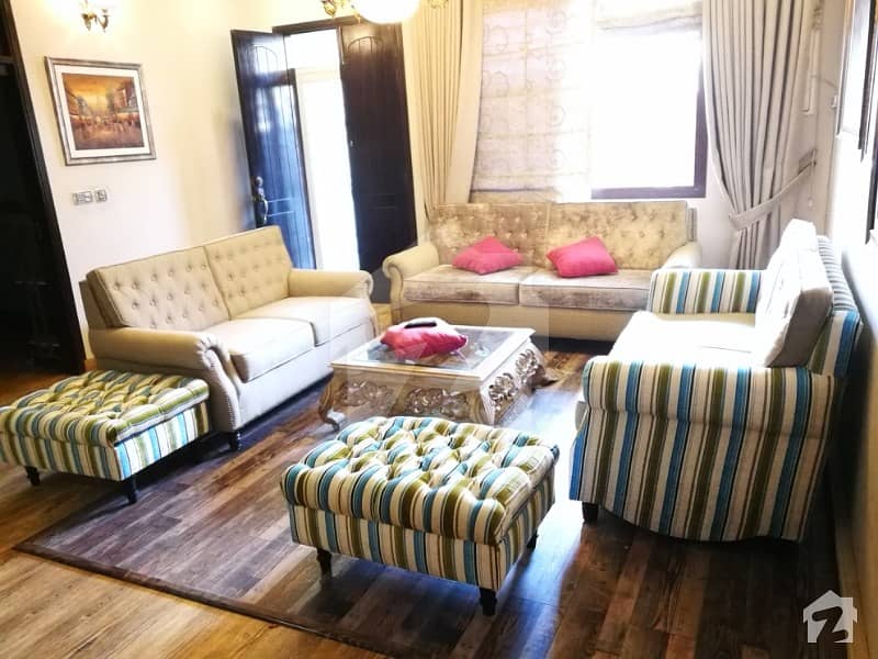 ٹیپو سلطان روڈ کراچی میں 5 کمروں کا 10 مرلہ مکان 8. 05 کروڑ میں برائے فروخت۔