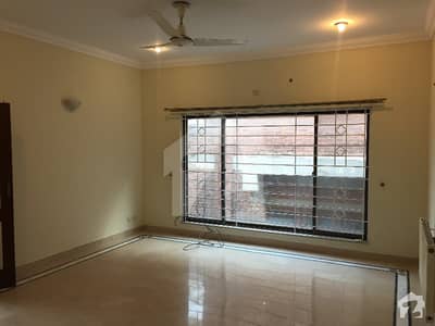3 Bedrooms Upper Portion for RENT in FAZAIA COLONY Islamabad Expressway