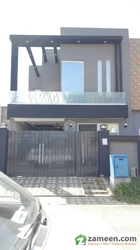 5 Marla Brand New Beautiful House Available For Sale In Paragon City Lahore