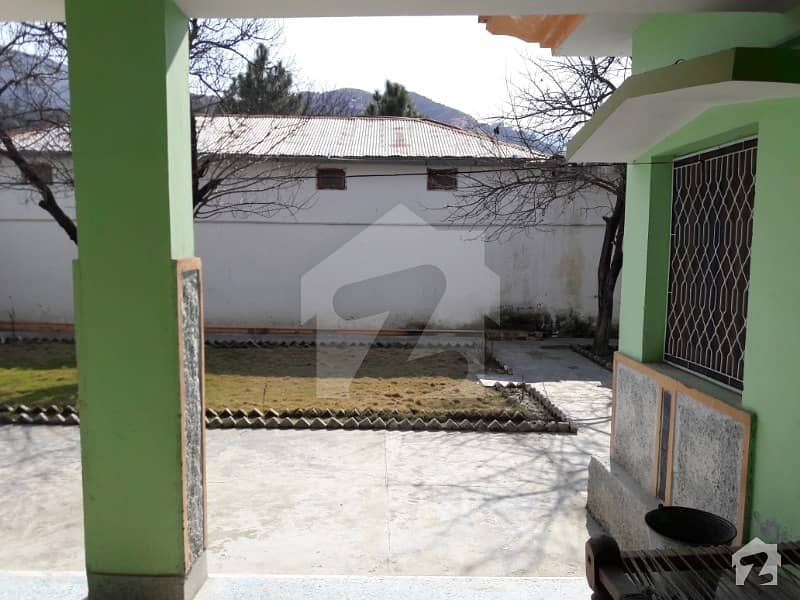 Big House For Rent On Chinar Road Big House For Rent On Chinar Road