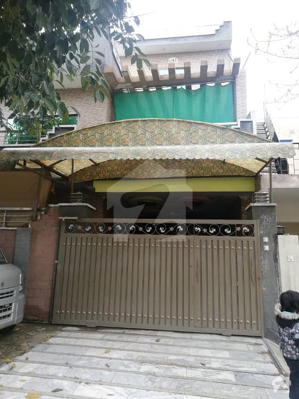 G-9 Street Corner Fully Renovate Double Storey House For Sale Beautiful House