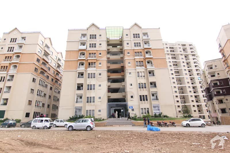 Al Ghurair Giga Luxury Flat Available For Sale Near Giga Mall Wtc Dha Phase 2 Islamabad