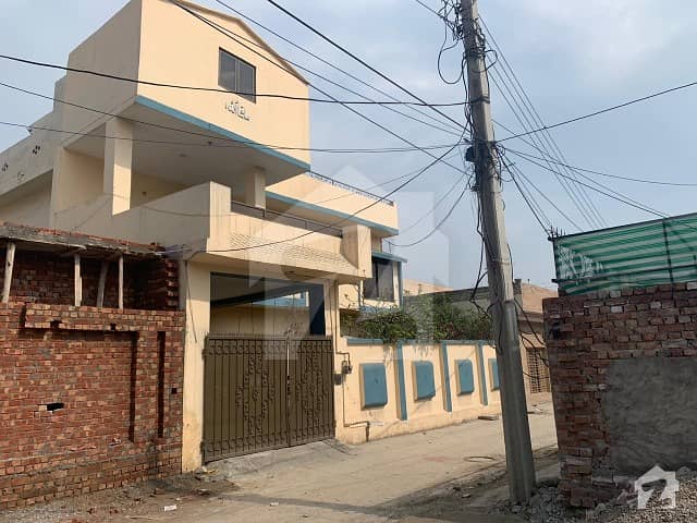 جلال کالونی لاہور میں 4 کمروں کا 10 مرلہ مکان 1. 6 کروڑ میں برائے فروخت۔
