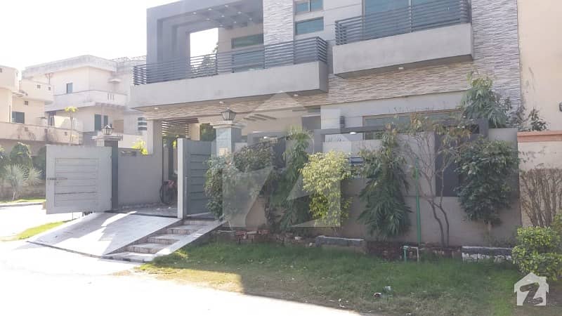 10 Marla Residential House Is Available For Sale At Tariq Garden Block A At Prime Location