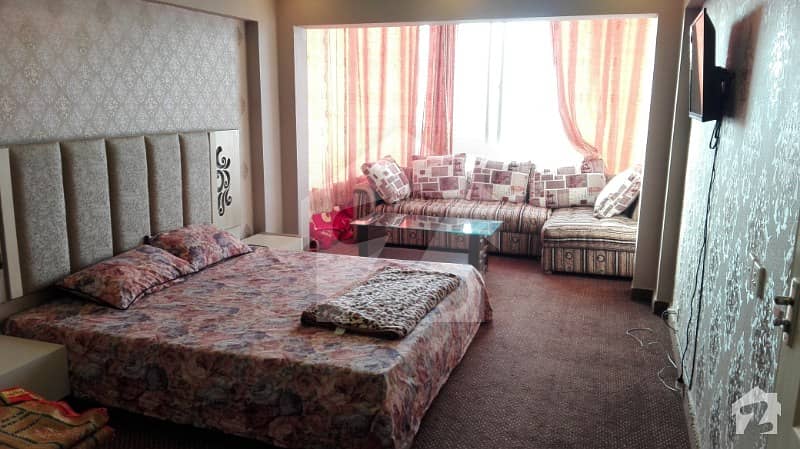 fully furnished flat all utilities available 5 marla