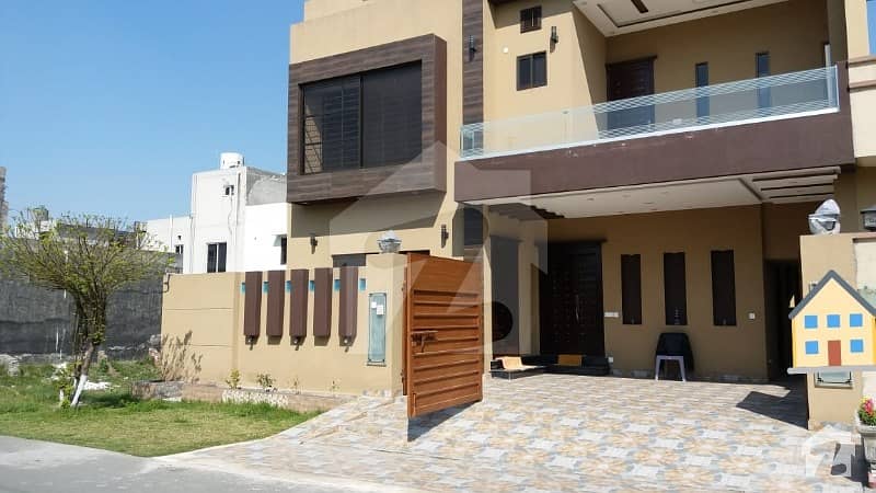 10 Marla Residential House Is Available For Sale At Tariq Garden Block A At Prime Location