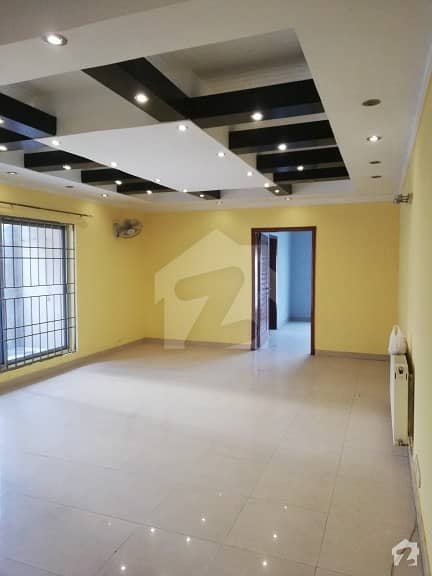 4 Bed First Floor Apartment In F-11 Real Pictures Savoy Residence Tile Flooring