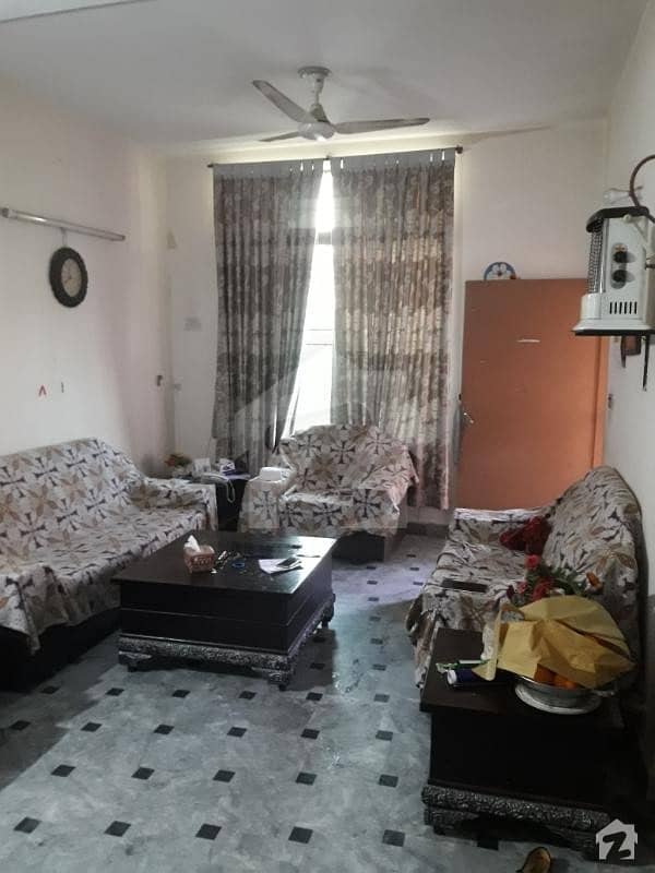 ریونیو سوسائٹی - بلاک بی ریوینیو سوسائٹی لاہور میں 4 کمروں کا 5 مرلہ مکان 1.05 کروڑ میں برائے فروخت۔