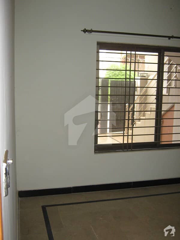 25 X 50  Full House In NPF O-9 Is Available For Rent