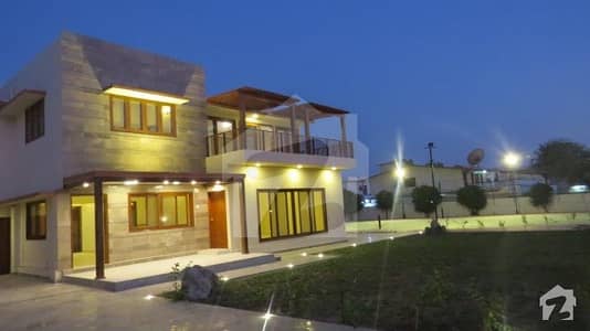 Owner Built Well Maintained Renovated Bungalow For Rent Owner Built Well Maintained Renovated Bungalow For Rent
