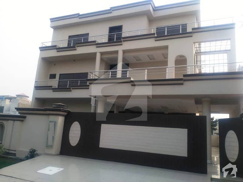 Kanal Brand New Solid Awesome Bungalow For Sale