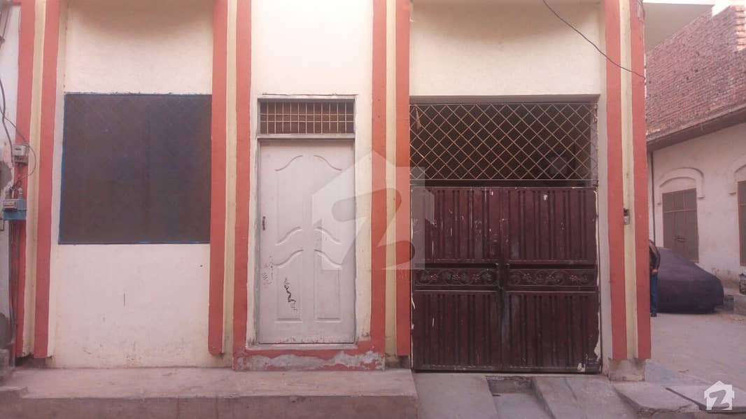 House For Sale At Sheikh Colony Jhang Road