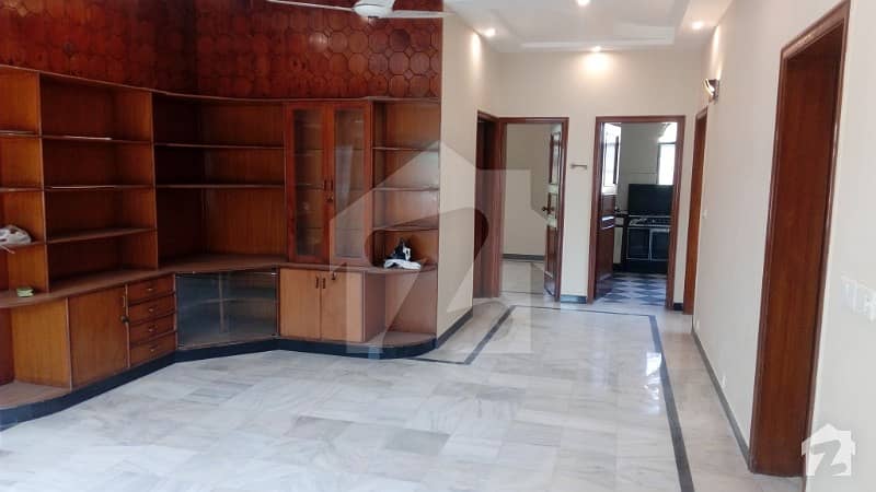 1 Kanal Upper Portion Available For Rent In Dha Phase 3 Block Z With Separate Gate