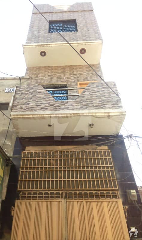 House Is Available For Sale In Main Road Naimatahbad Near Fun Dunya Jhang Road