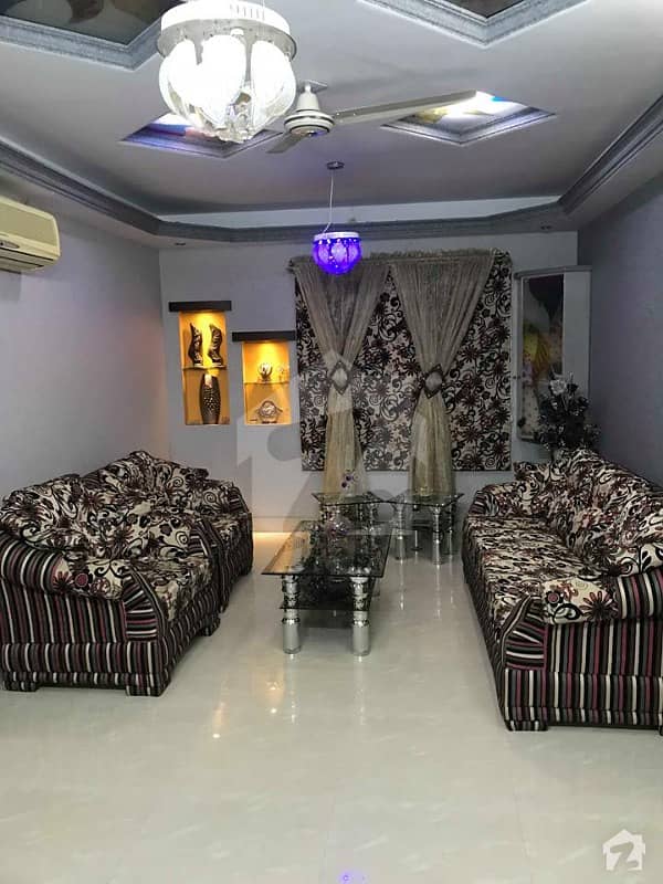 5 BED DD FOR SALE IN SLIGHTLY BRAND NEW BUILDING AT BAHADURABAD