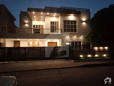 Luxury 1 Kanal House Is For Sale On Heighted Location Luxury 1 Kanal House Is For Sale On Heighted Location