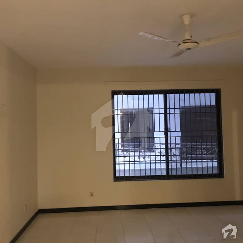 4 Bed Apartment For Rent In Mid City Apartments 4 Bed Apartment For Rent In Mid City Apartments