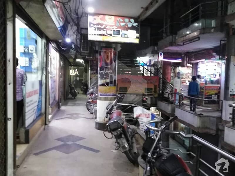 123 Sq Ft Shop For Rent