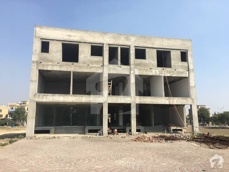 1 Bed Apartment For Sale On Installments In Bahria Town Lahore