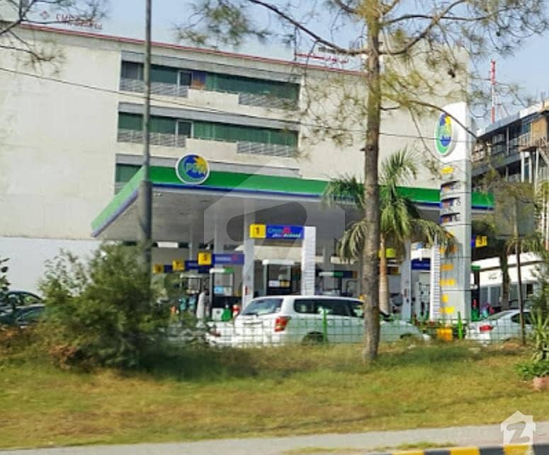 petrol pump sale in blue area near beverly center 3 million per day income