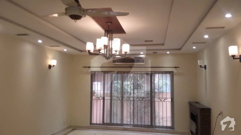 1 Kanal Single Story For Rent Available Prime Location Block Hh  Phase 4