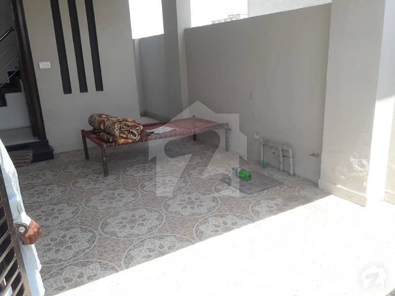 7 Marla Upper Portion For Rent Location At Nadarabad Near To Waqas Market Rent Only 22 Thousand