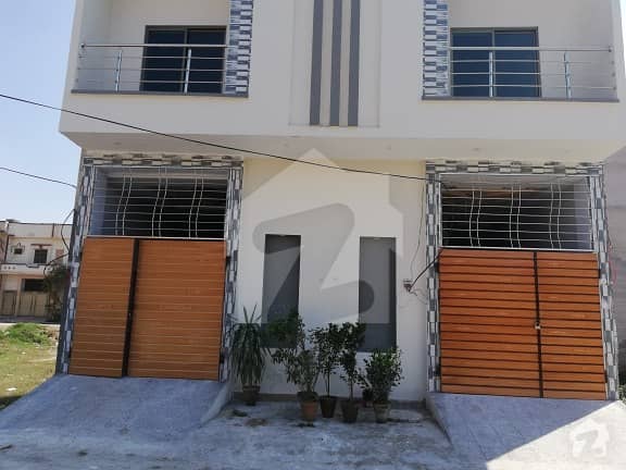 2 Identical Portions House For Sale