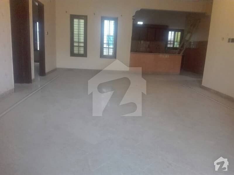 3 Bed D/ D 400 Sq Yd Independent Ground & 1st Floor House For Rent In Latifi Cooperative Housing Society Gulistan E Jauhar 19 Karachi