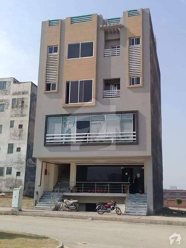 bahria phase 8 hub commercial 4marla plaza for sale on urgent basis at throw away price